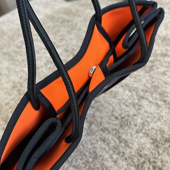 Parker & Hyde Axis Tote Bag NWT - Picture 5 of 9